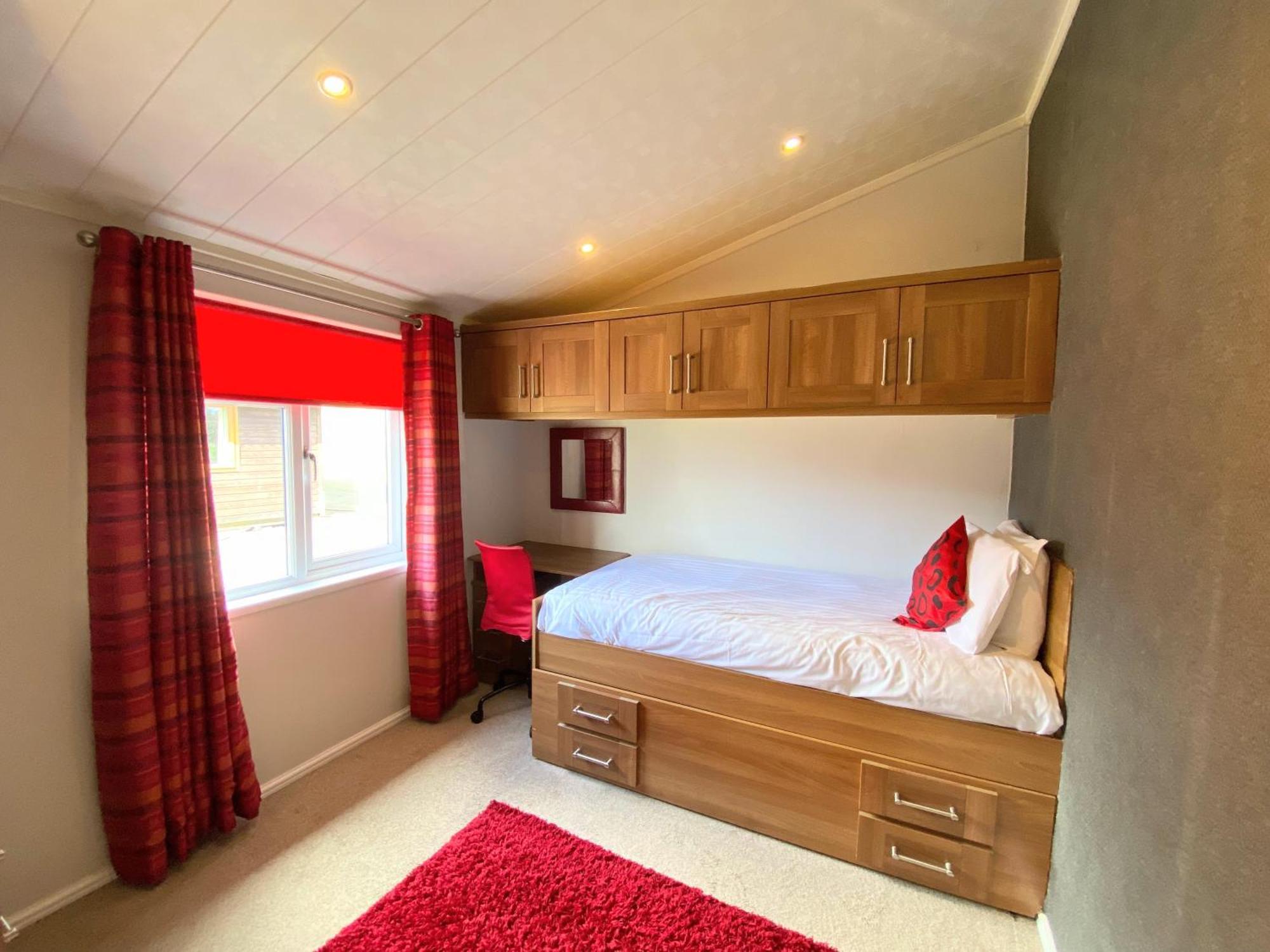 Benarty 11 With Private Hot Tub - Fife - Loch Leven - Lomond Hills - Pet Friendly Villa Kelty Eksteriør billede