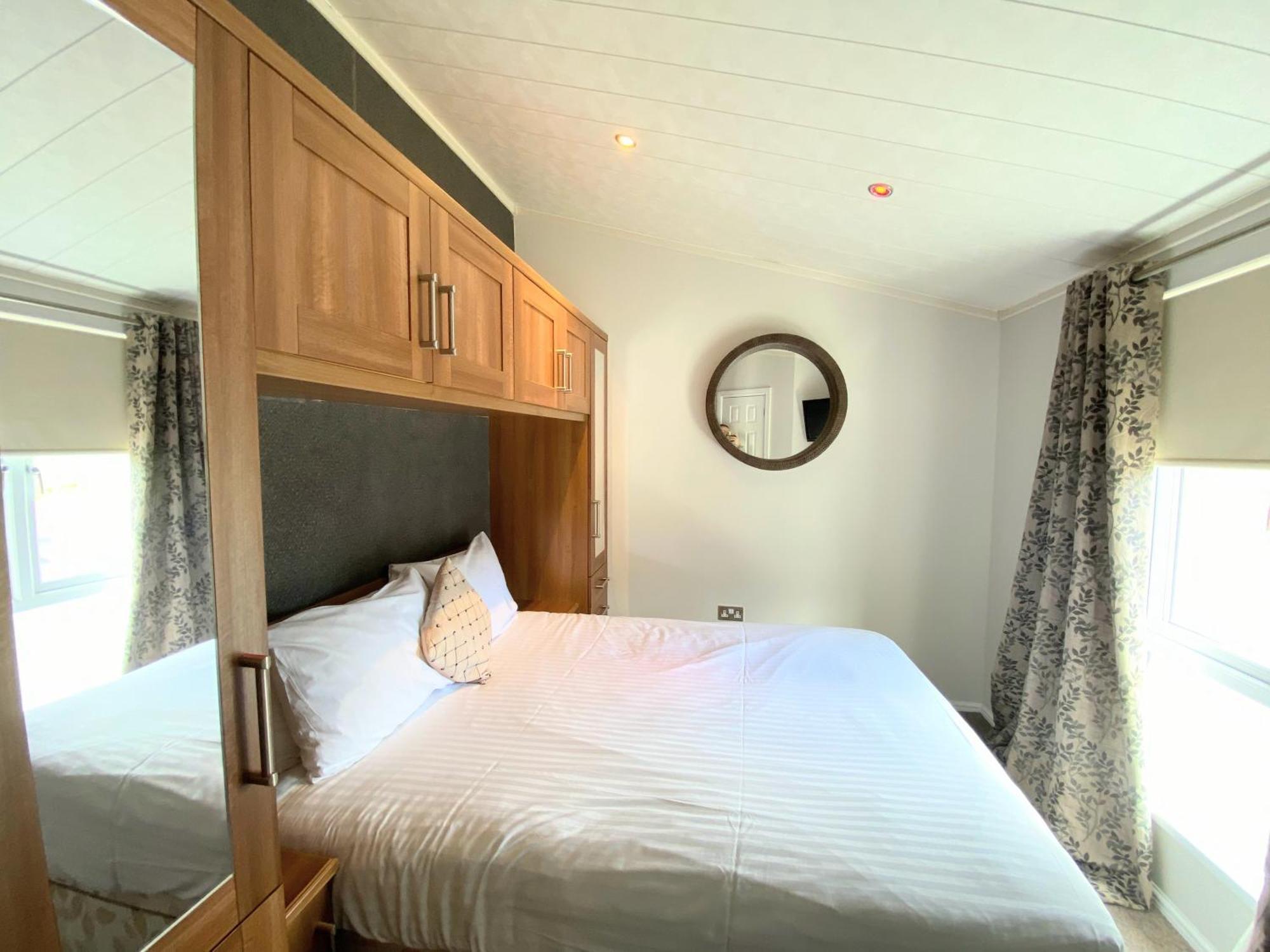Benarty 11 With Private Hot Tub - Fife - Loch Leven - Lomond Hills - Pet Friendly Villa Kelty Eksteriør billede
