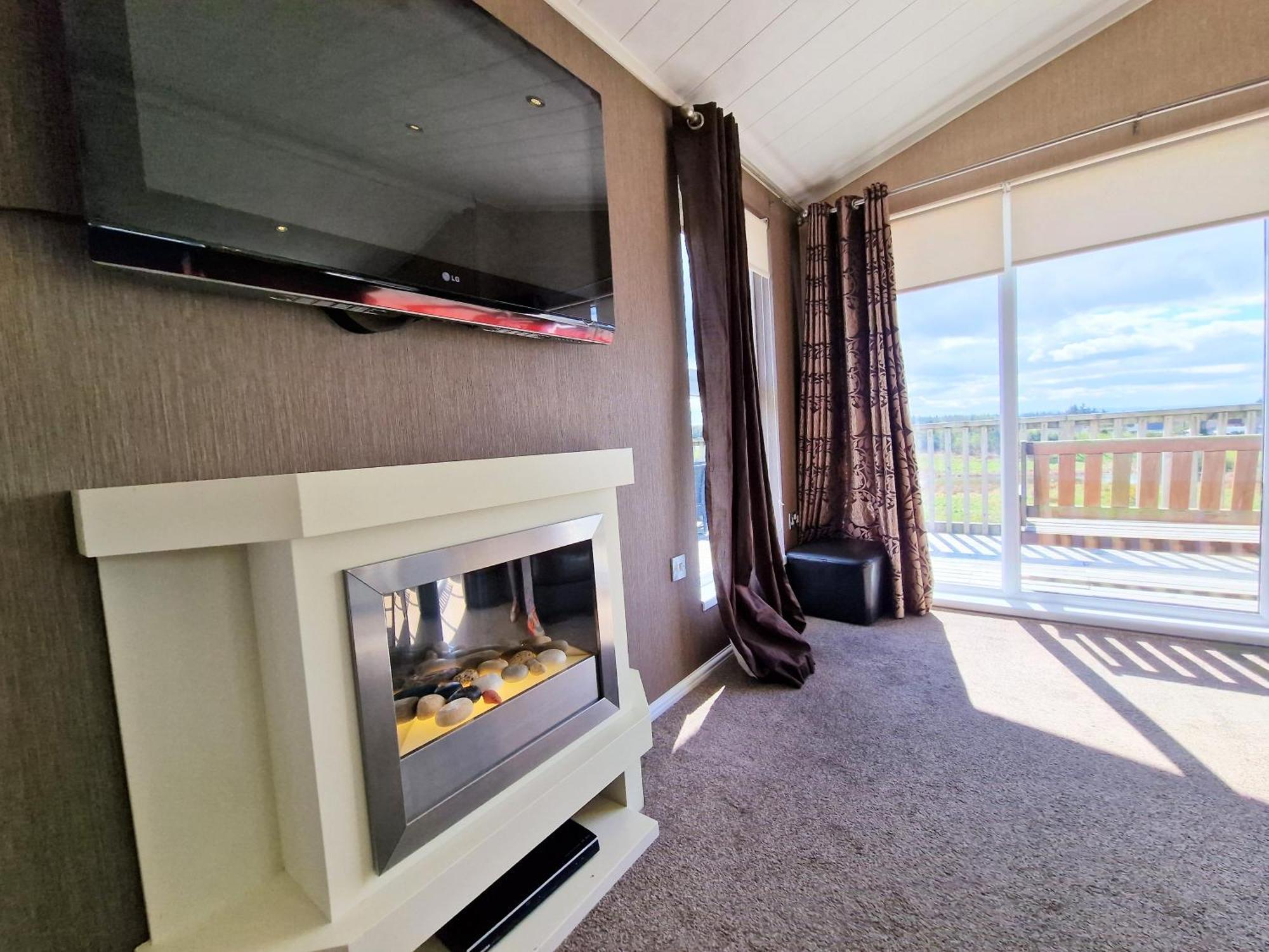 Benarty 11 With Private Hot Tub - Fife - Loch Leven - Lomond Hills - Pet Friendly Villa Kelty Eksteriør billede