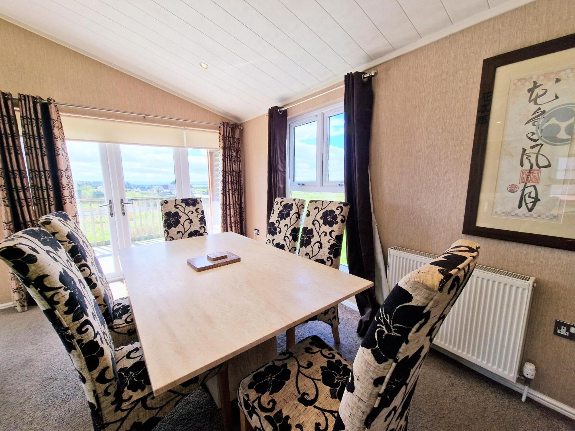 Benarty 11 With Private Hot Tub - Fife - Loch Leven - Lomond Hills - Pet Friendly Villa Kelty Eksteriør billede